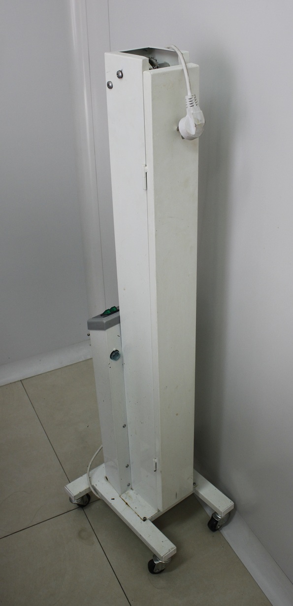 紫外(wài)線推車(chē)